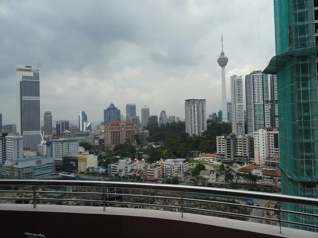 쿠알라룸푸르 Balkoni Hijau At Casa Mutiara Kl 아파트