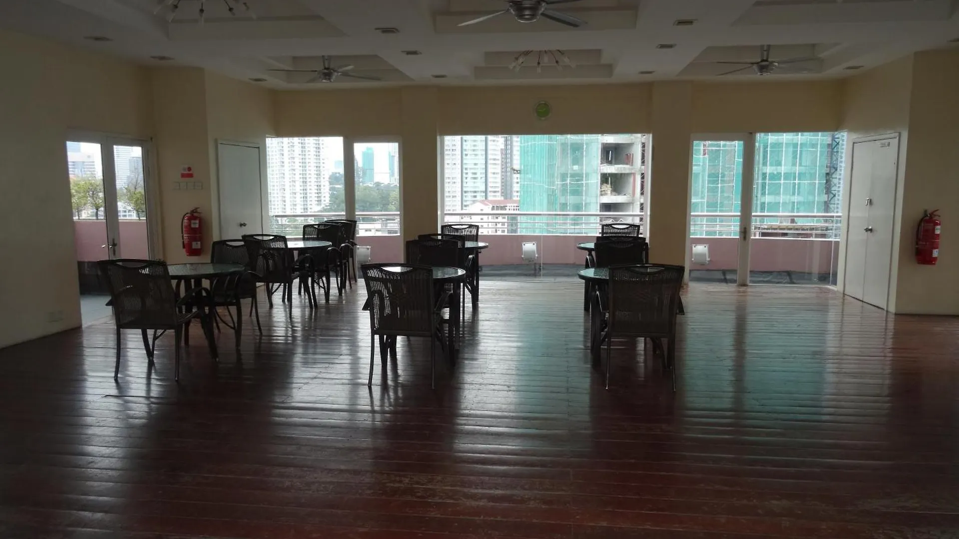 Balkoni Hijau At Casa Mutiara Kl Apartman Kuala Lumpur