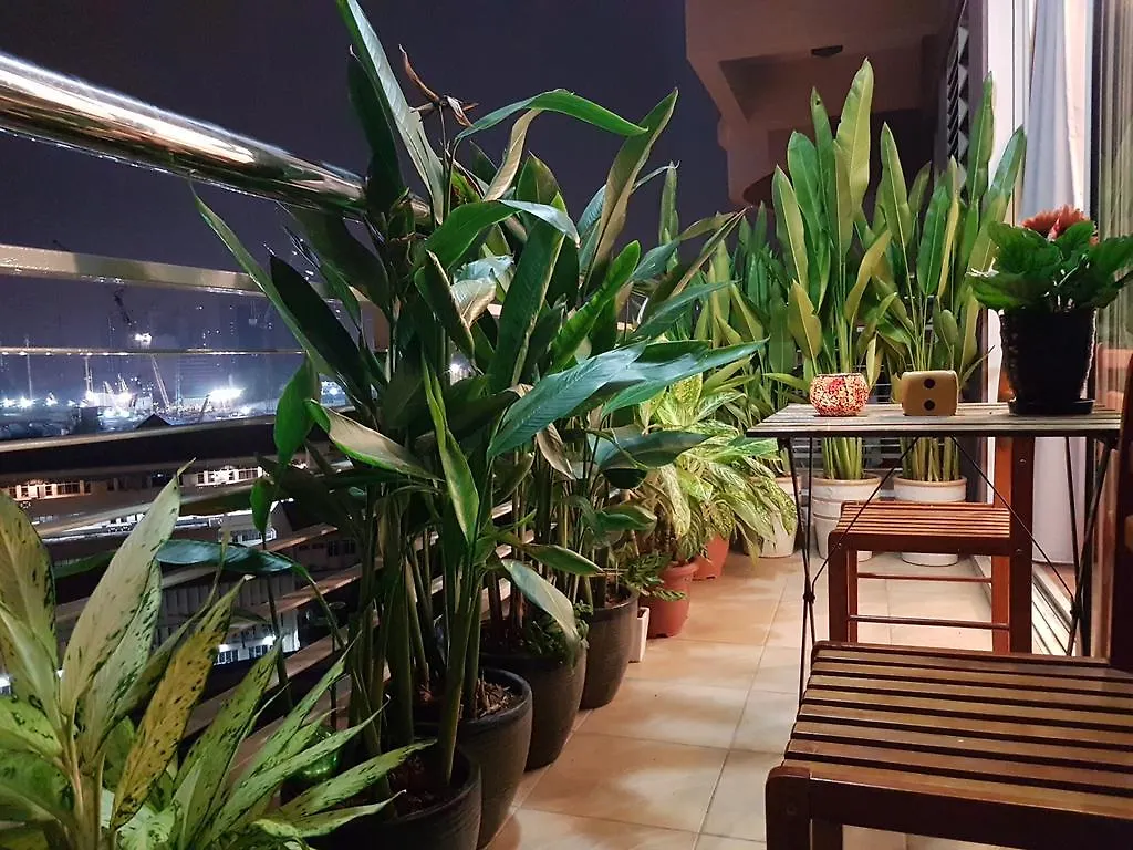 Balkoni Hijau At Casa Mutiara Kl Apartman Kuala Lumpur Malajzia