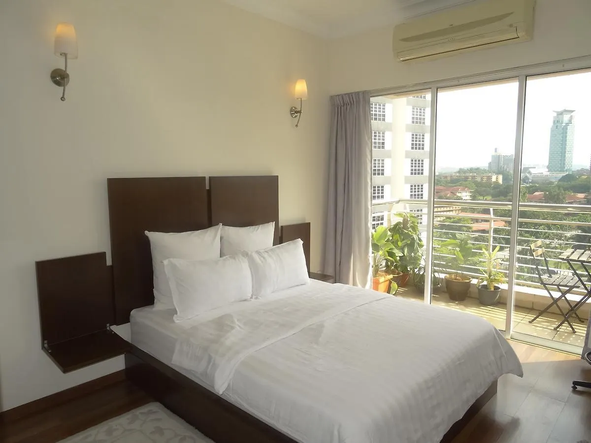 Balkoni Hijau At Casa Mutiara Kl Apartman Kuala Lumpur