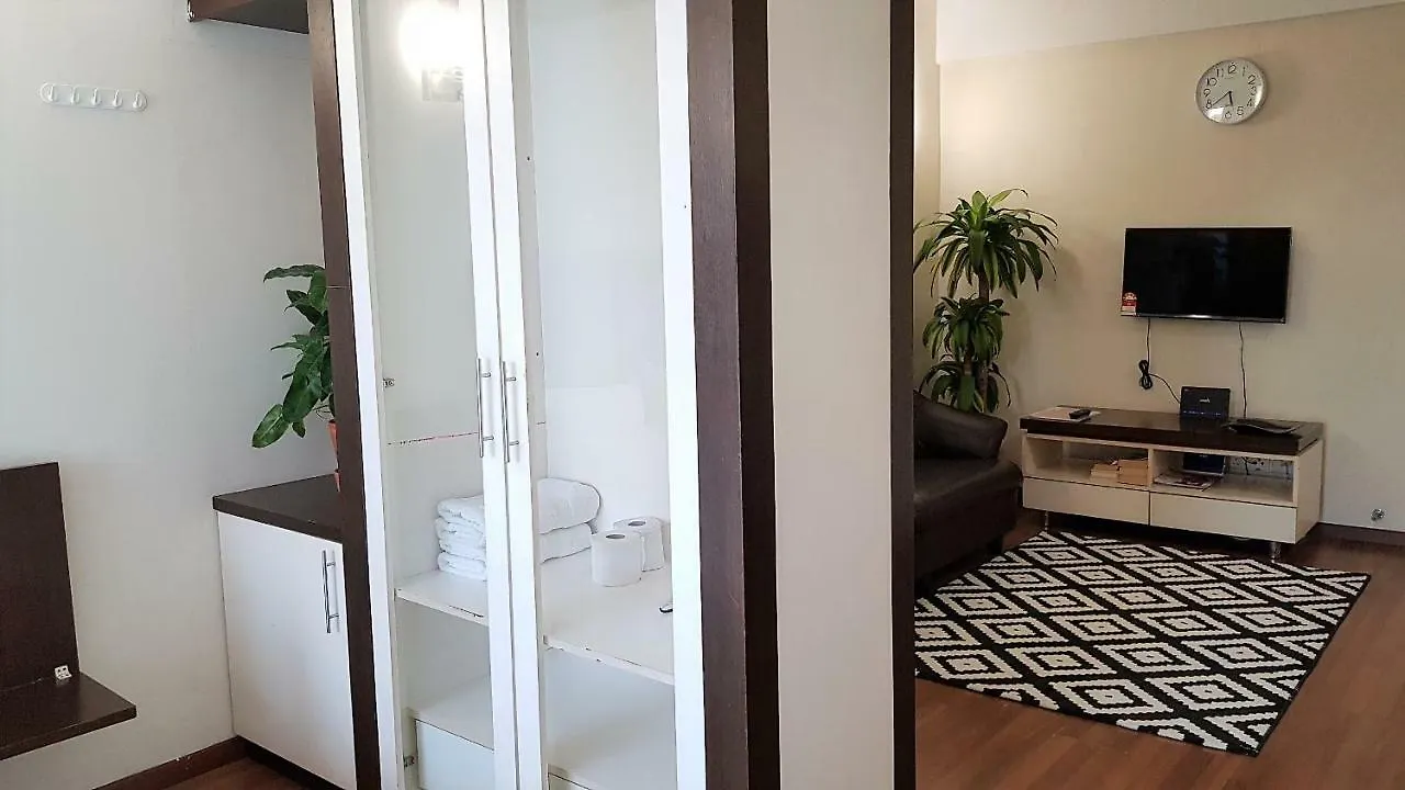 Balkoni Hijau At Casa Mutiara Kl Apartman Kuala Lumpur